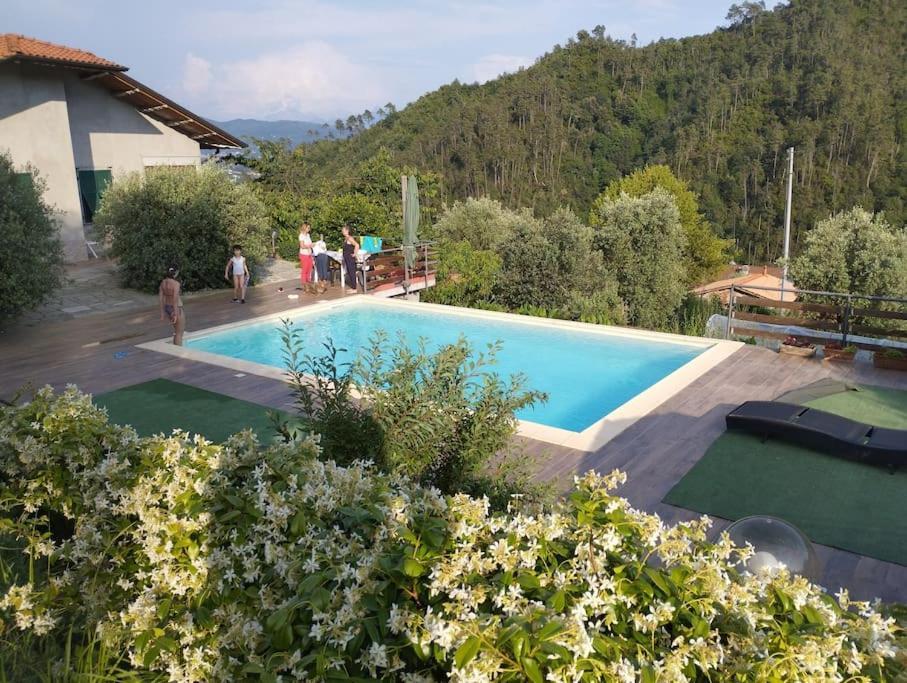 Villa Degli Ulivi Tivegna Eksteriør bilde