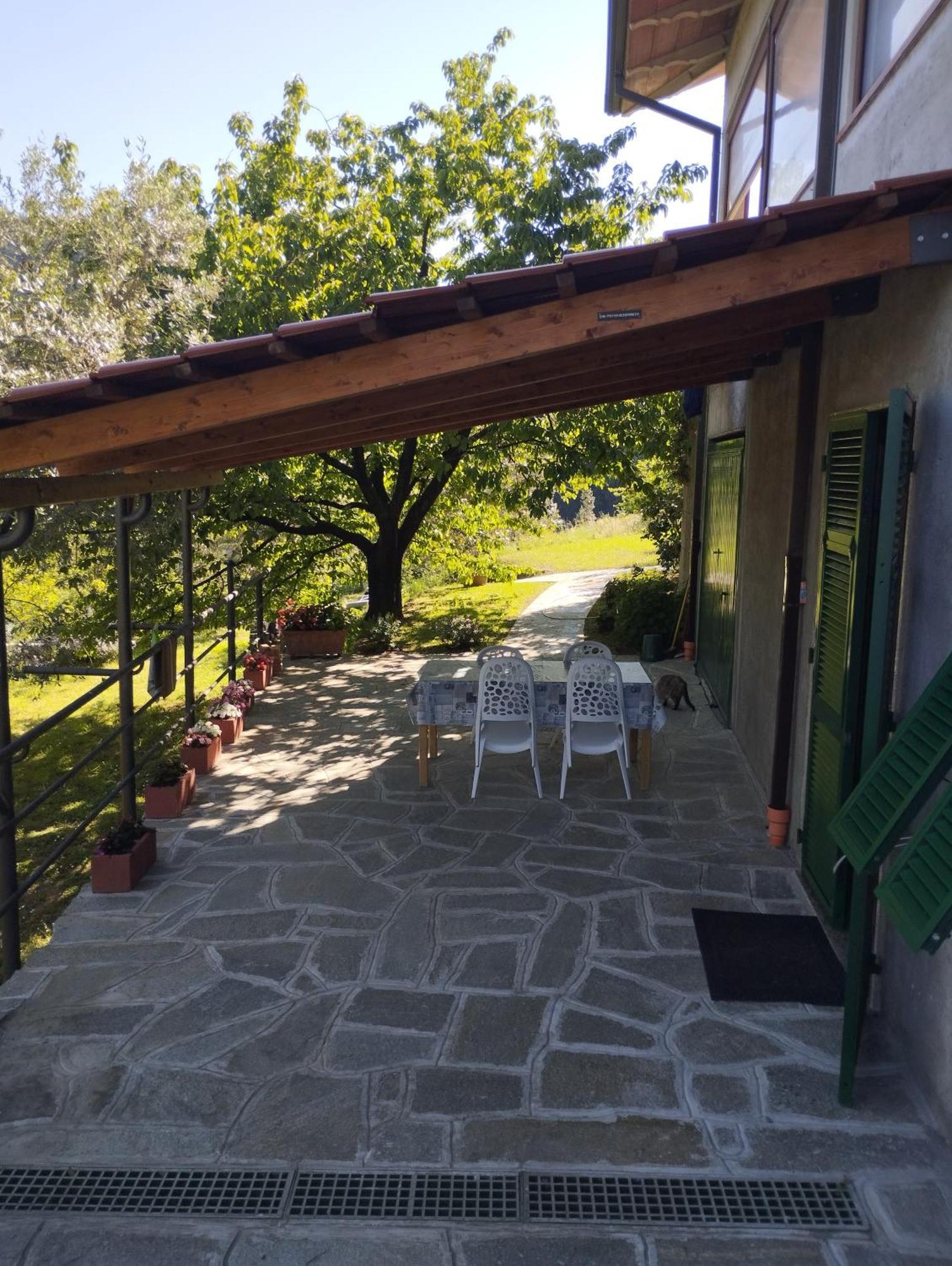 Villa Degli Ulivi Tivegna Eksteriør bilde